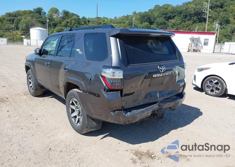 2022 Toyota 4Runner Trd Off Road Premium из США, поврежденный, VIN JTERU5JR4N6050390